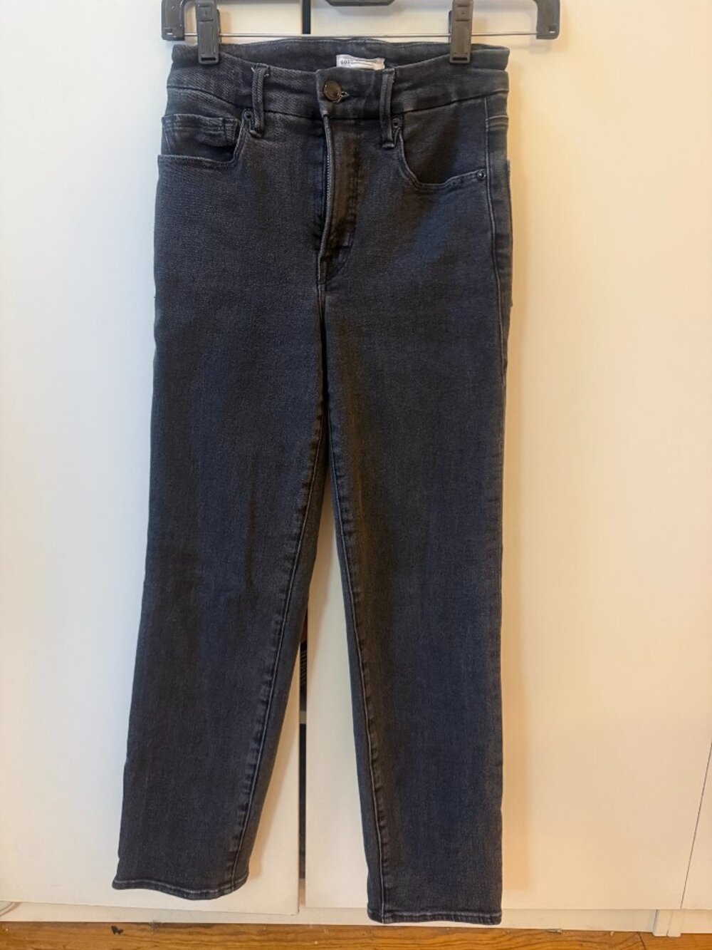 Good American - Good legs Straight Jean - size 2/26